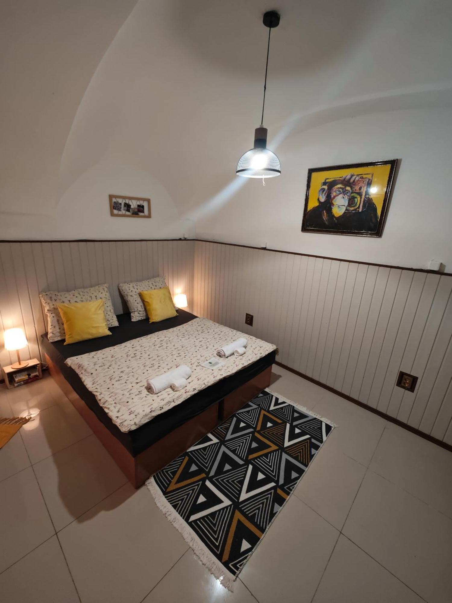 Vintage Room With Garden View Bratislava Ngoại thất bức ảnh