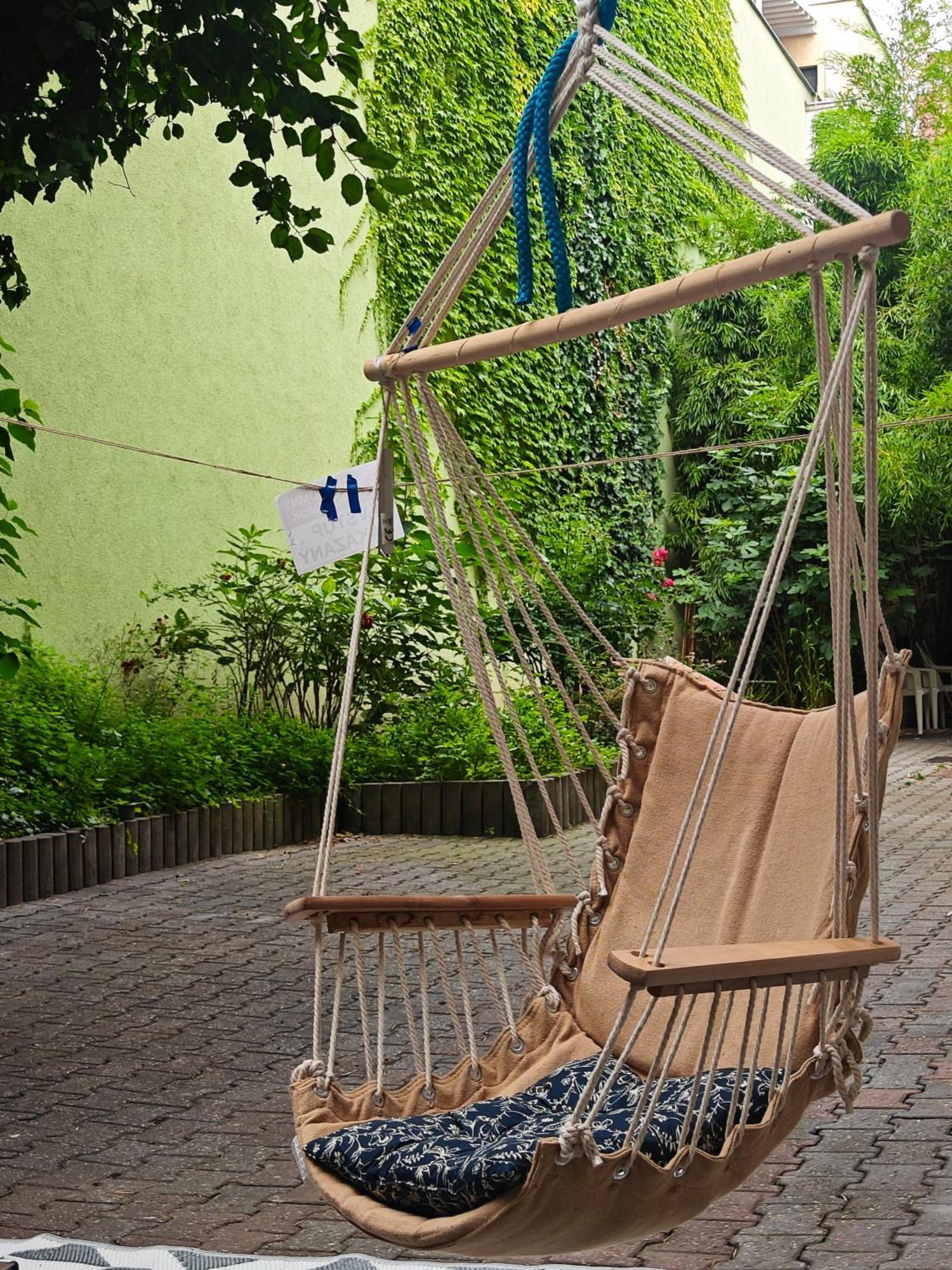 Vintage Room With Garden View Bratislava Ngoại thất bức ảnh