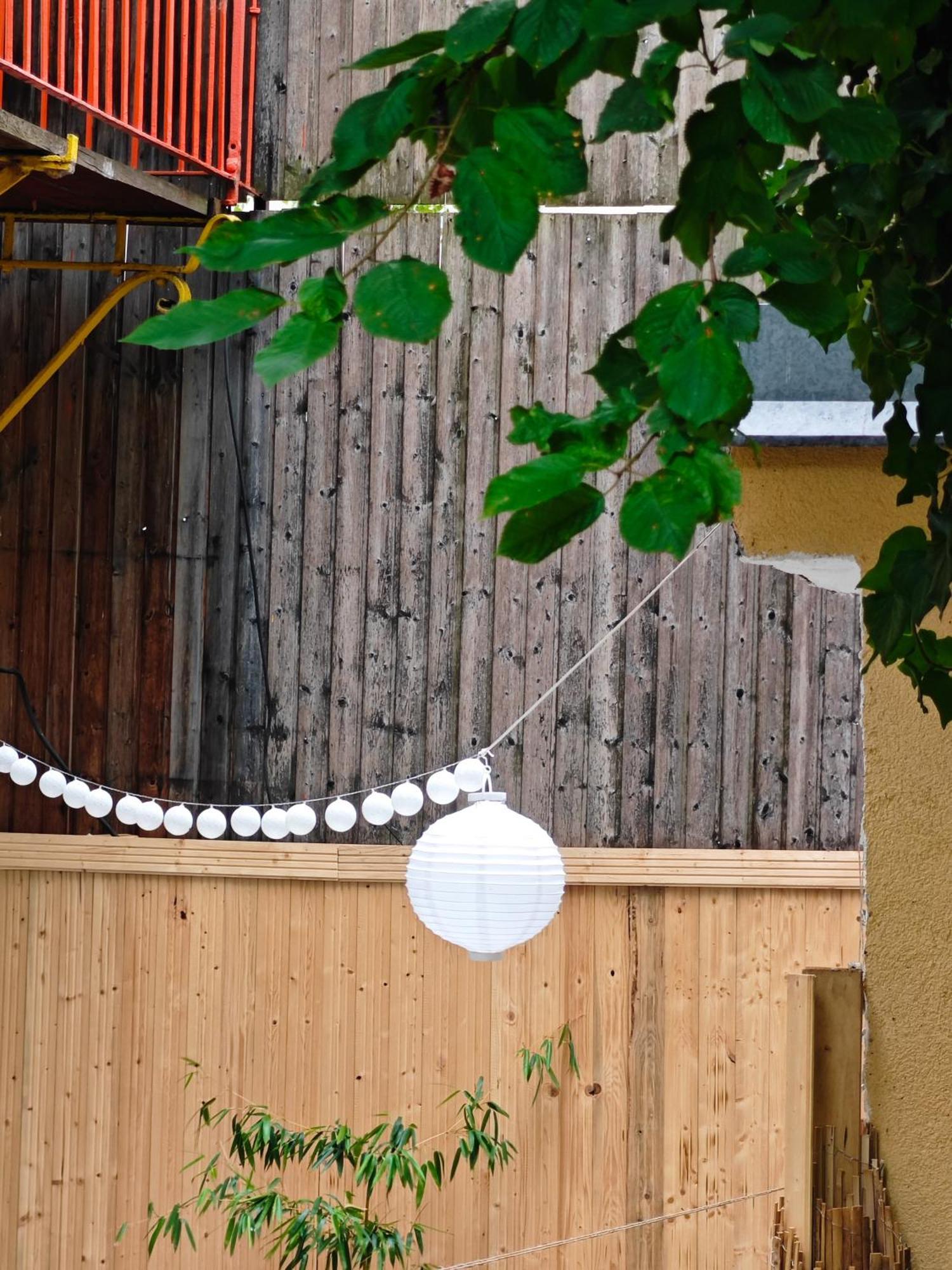 Vintage Room With Garden View Bratislava Ngoại thất bức ảnh